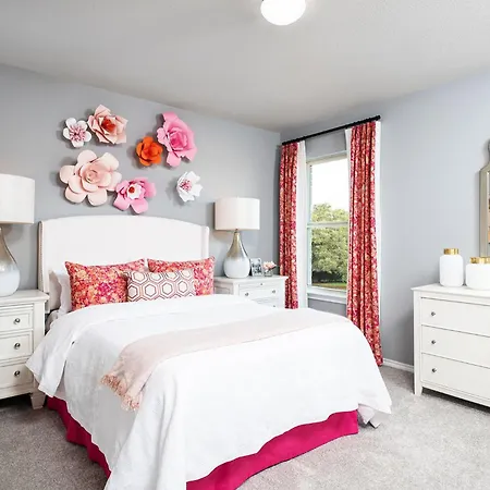 Apartment R11 *